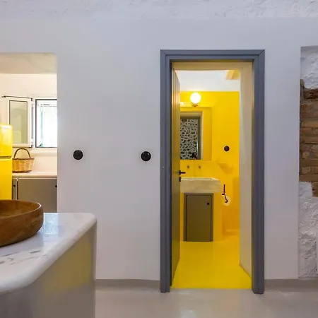 The Storage House * Danilia