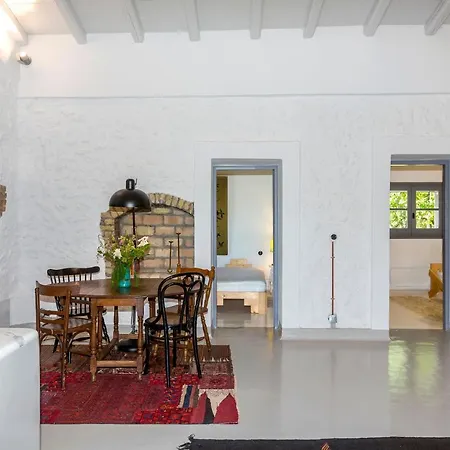 بيت للعطل The Storage House *